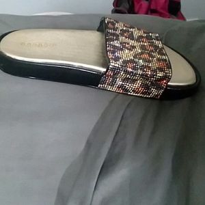 *Brand new* NEVER WORN hard bottom slippers